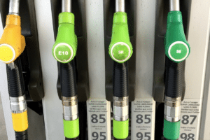 Pistolets de pompe à essence