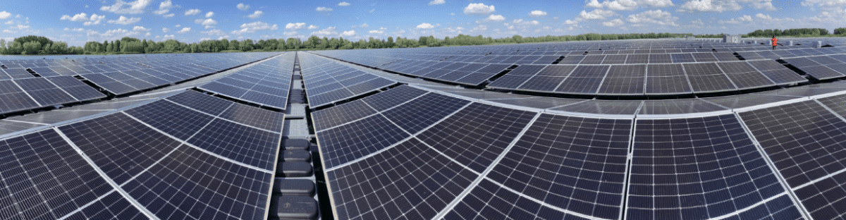 Centrale solaire flottante