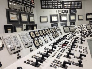 Pupitre commande centrale nucléaire